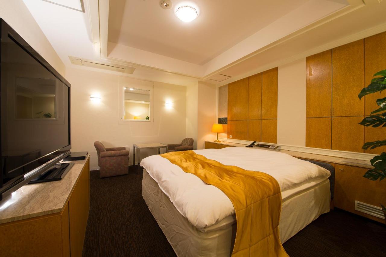أوساكا Hotel Beni East (Adults Only) المظهر الخارجي الصورة
