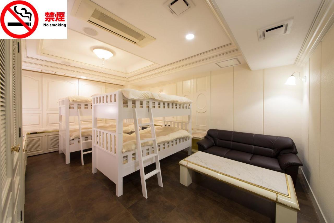 أوساكا Hotel Beni East (Adults Only) المظهر الخارجي الصورة